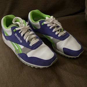 Women’s Reebok Sneakers.